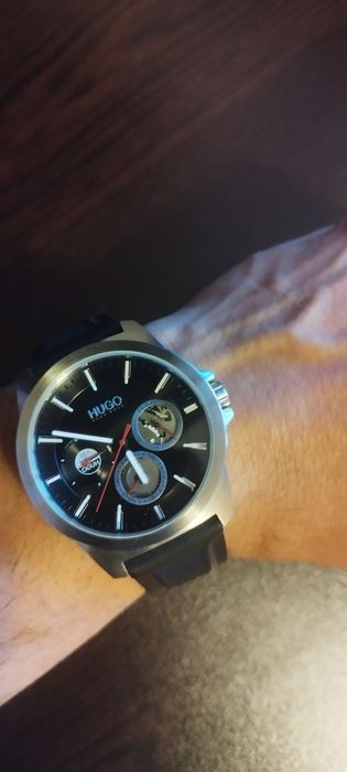 Часовник HUGO BOSS