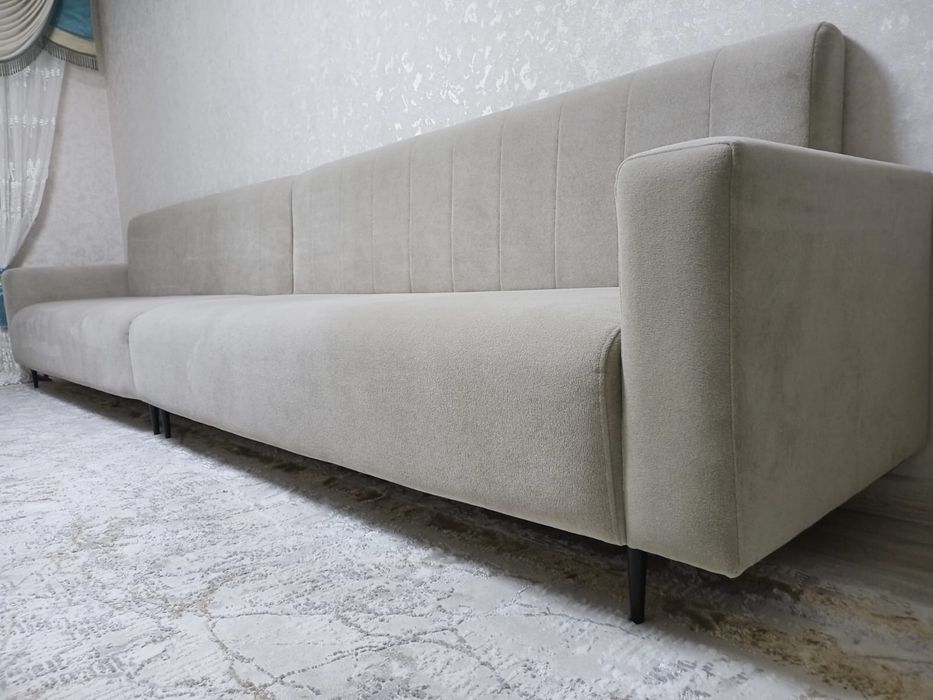 Диван длина 4.30 см