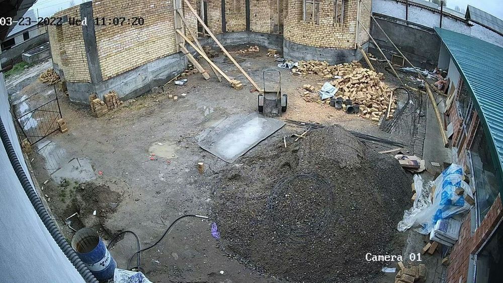 4-мавзе, Обувнойда участка сотилади СРОЧНО!!