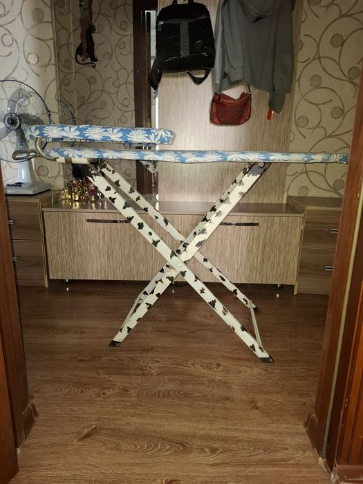 Гладильная доска.