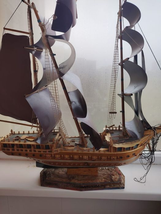 Продам Сувенир "Корабль"