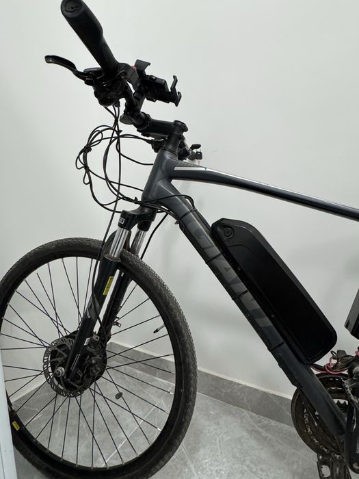 Электровелосипед Giant Roam 2.