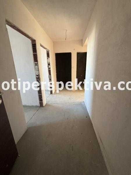 Продава се Тристаен апартамент в Пловдив, Тракия - 100 кв.м за 1400 €/кв.м - Снимка #2