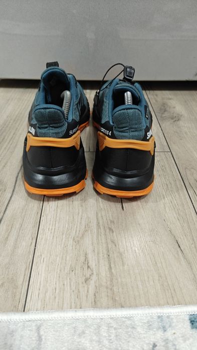 Salomon mărimea  42