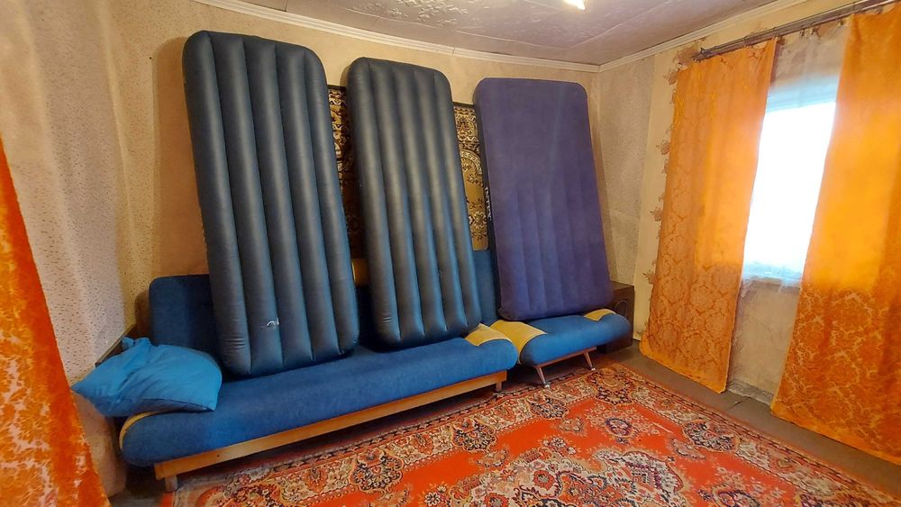 Надувной матрас находится в Сортировки