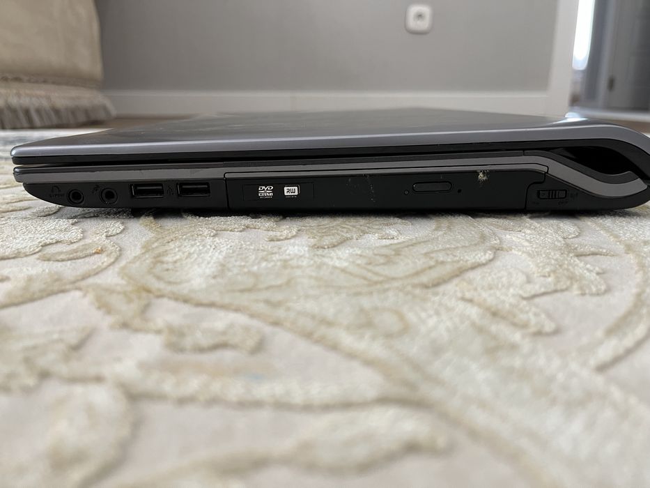 Компьютер ASUS