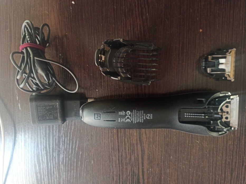 Продам машинку для стрижки / триммер Philips QC5380