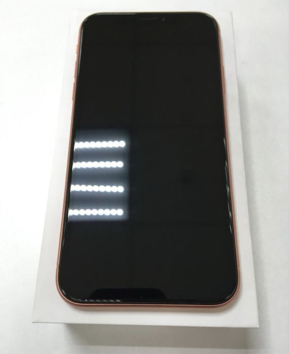 Продамм айфон XR 256 гб