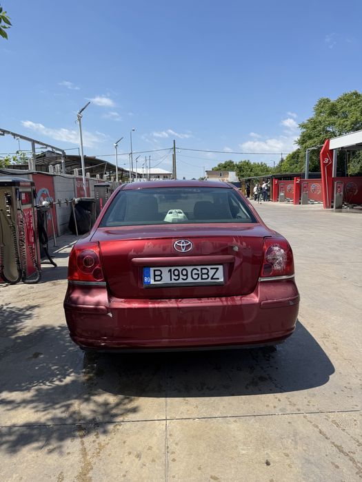 toyota avensis T25 2.0 diesel 2004