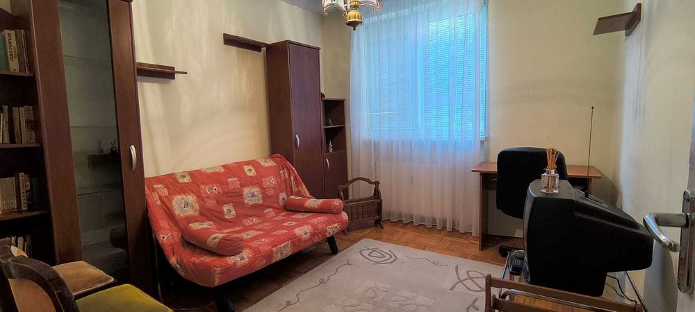 Vânzare apartament 3 camere Baba Novac