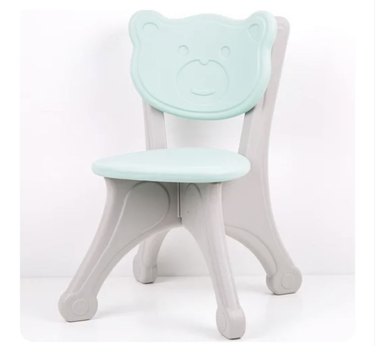 Продам детский столик со стульями