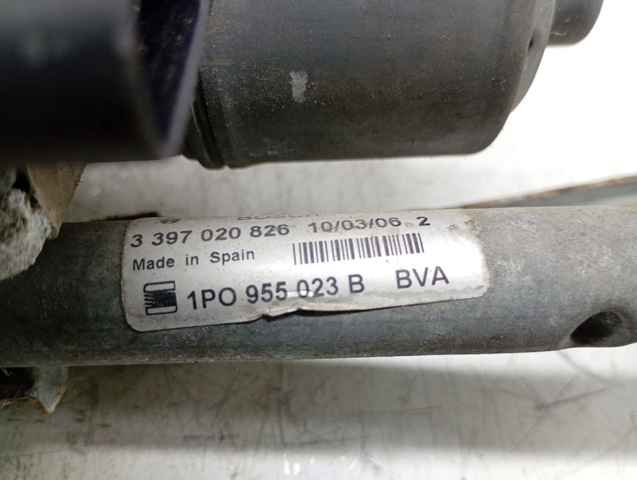 Ansamblu stergatoare parbriz 1P0955023B Seat Leon 2 (1P) (2005 - 2009) 1.9 tdi BLS