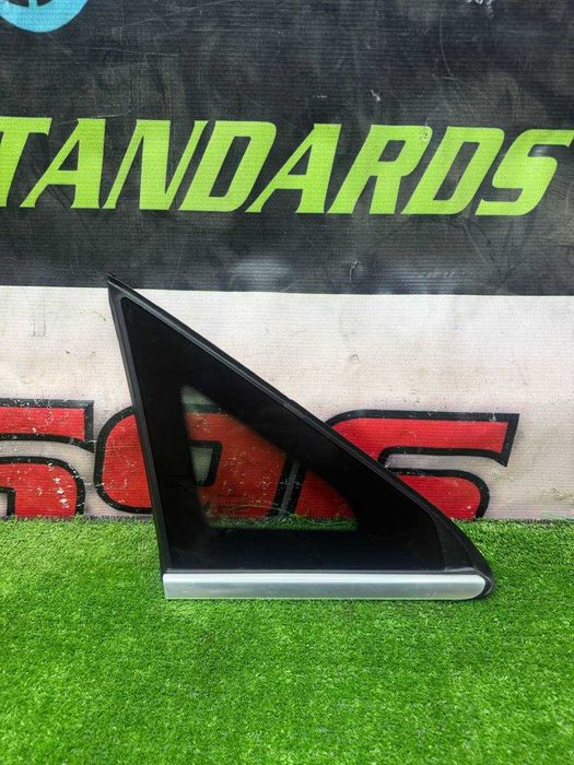 Geam fix dreapta Mercedes Benz Clasa V (W447) A4476734300