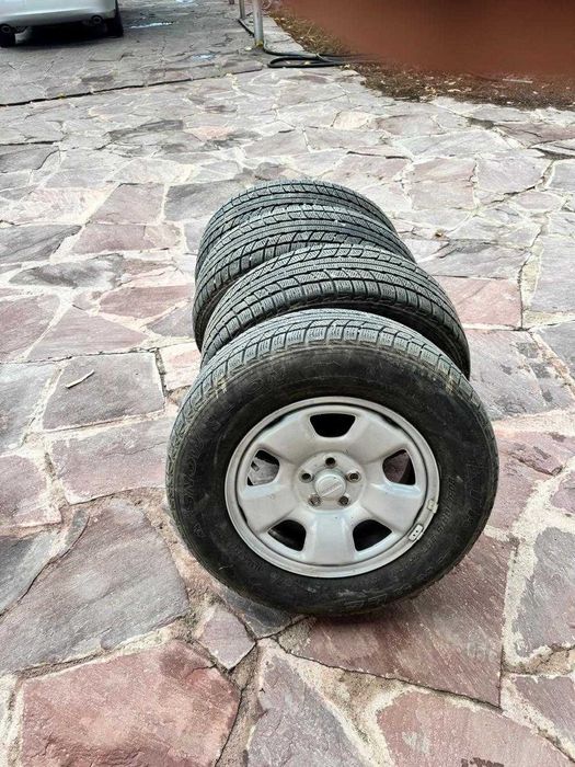 Резина с диском R15     205\70\15