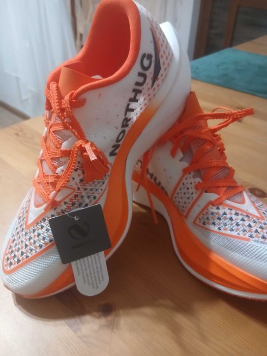 Adidasi alergare Northug