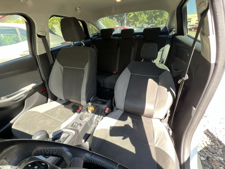 Ford focus 3 lll (caroserie sedan/limousine) 1.6 diesel 95cp din 2013