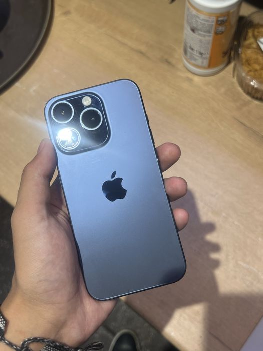 iphone 15 pro идеал