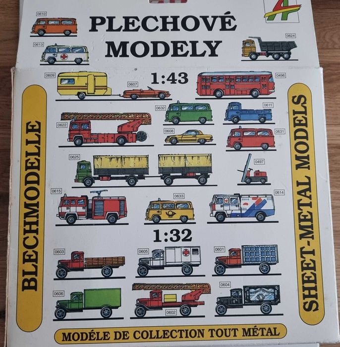 Se vinde set Mercedes-Benz kovap