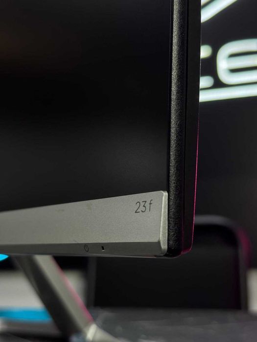 Игровой монитор HP