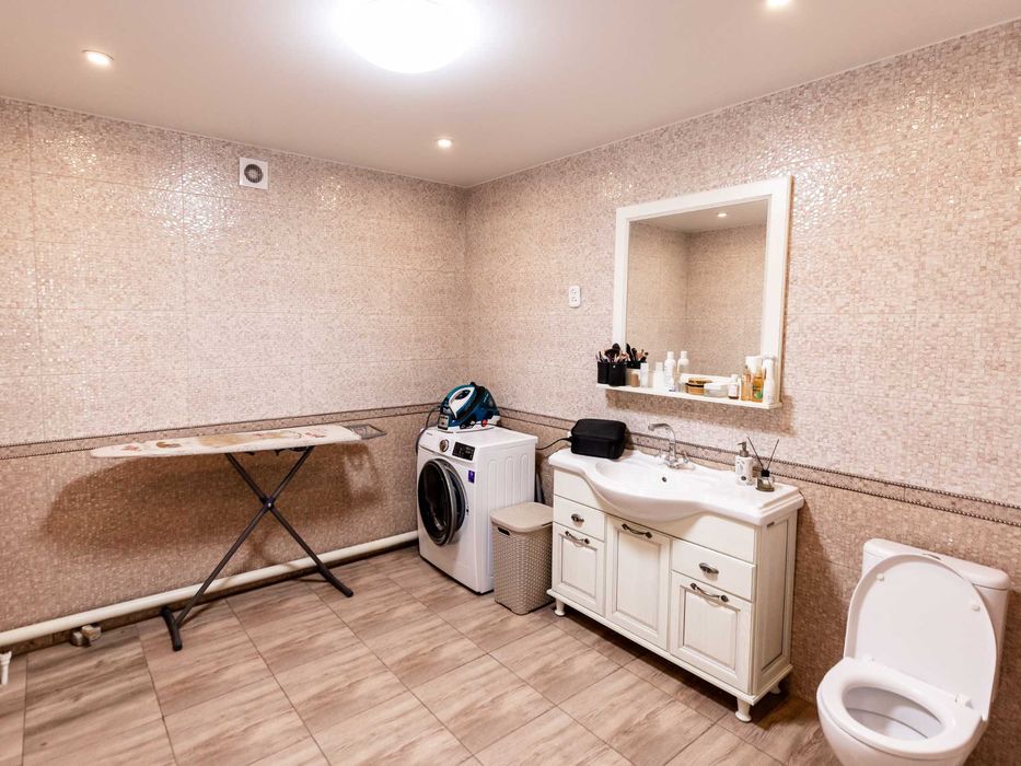 Продам дом в 7 микрорайоне