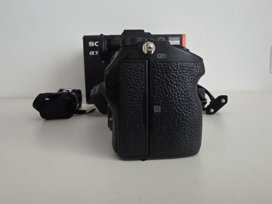 Vând Sony A7 lll impecabil!