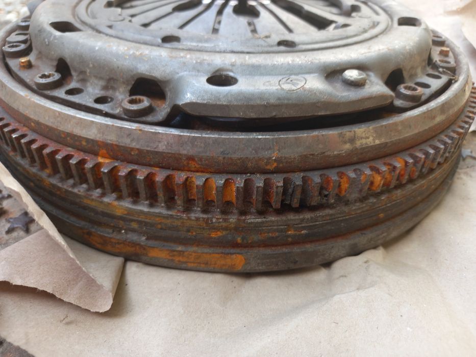 Volanta dubla presoune audi A2 1.4 tdi ajm