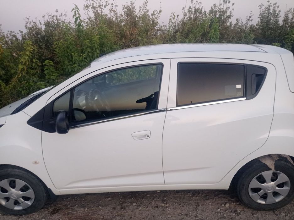 Spark 2015 2-pozitsia kandisiner