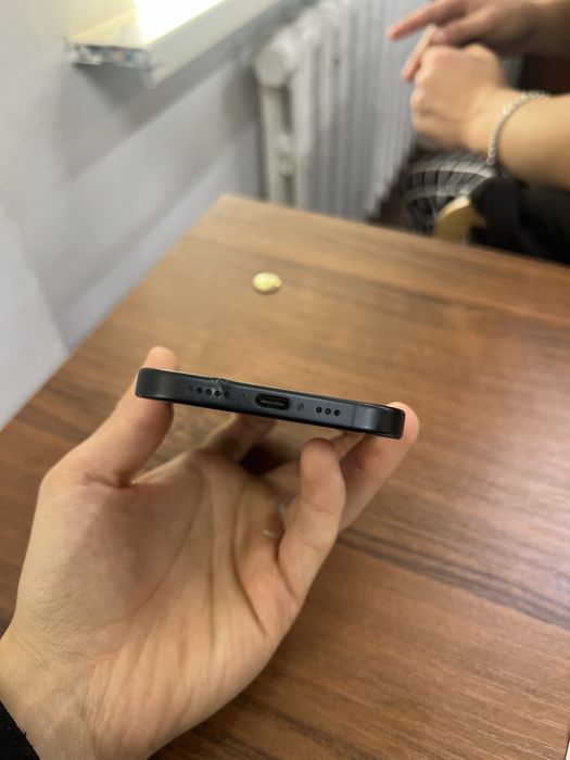 Айфон 16 с гарантией