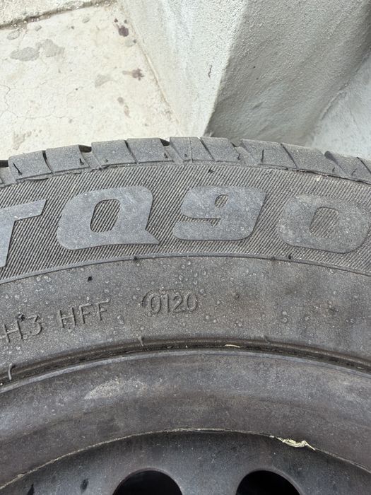 Cauciucuri/ anvelope vara 215/55/R16 set