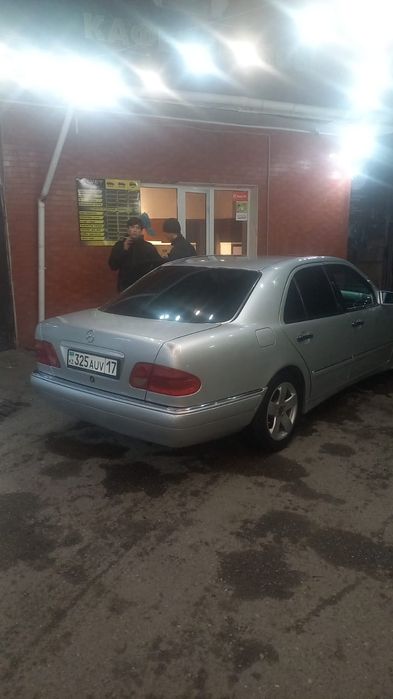 Мерседес авангарт