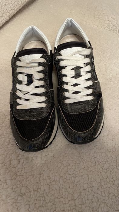 Adidași dama Trussardi