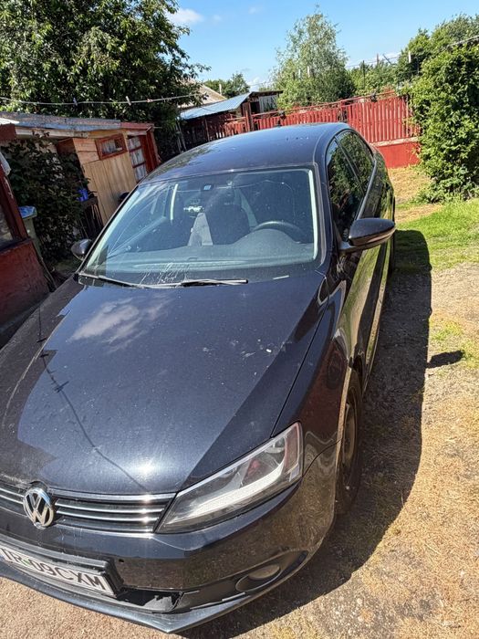 Vand Vw jetta 2012