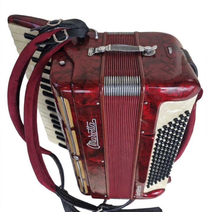 Acordeon  Marotta  96  bași rośu