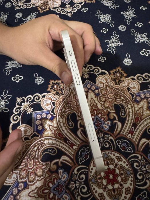Iphone 13 128 talik ja region oq