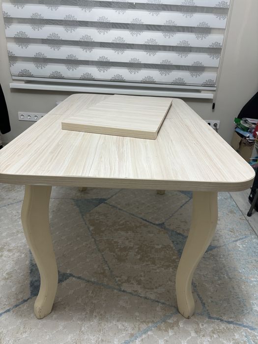 Продается стол в хорошем состоянии