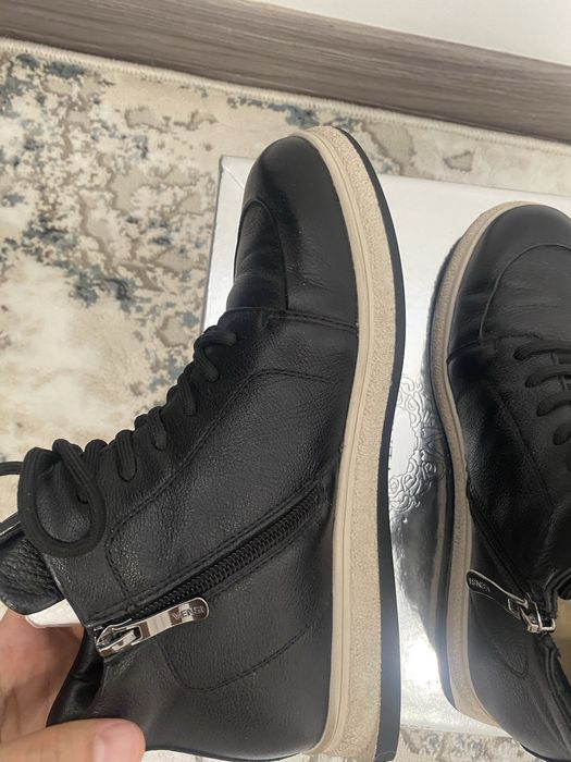 Демисезонные ботинки на флисе