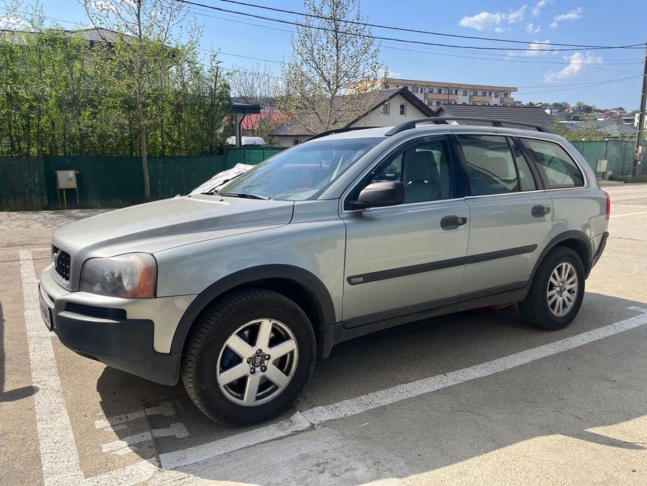 Vând Volvo xc 90