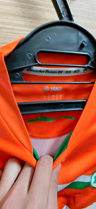 Футболна фланелка на Гройтер Фюрт