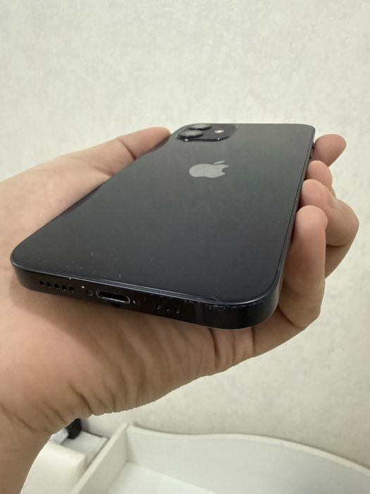 iPhone 12 128GB Black