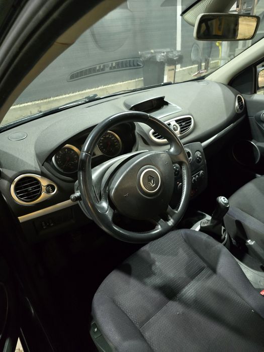 RENAULT Clio 2006 — imagine 5