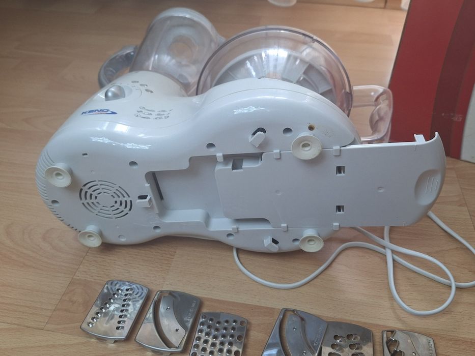 Robot de bucătărie universal Keno