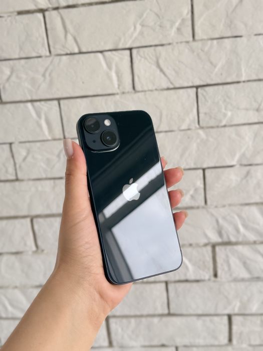 Iphone 13 в отличном слстоянии