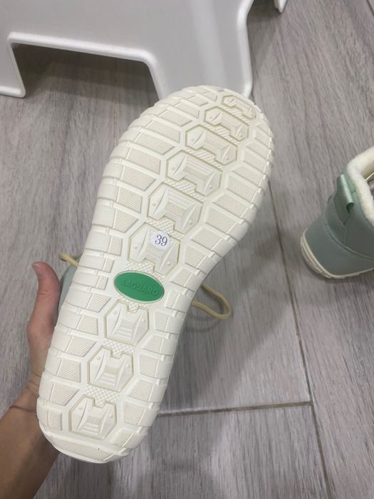 Утепленные новые ботинки (босоногая обувь) 39р