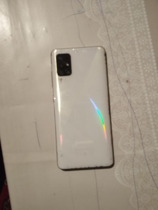 Самсунг а51 64гб обмен есть