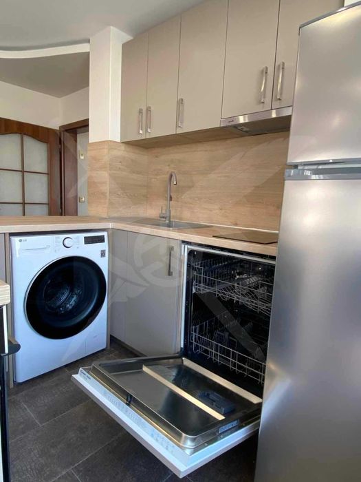 Дава се под наем Двустаен апартамент в Варна, Лятно кино Тракия - 60 кв.м за 600 € - Снимка #1