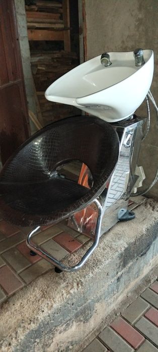 Мебель для салона красоты б/у