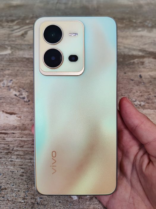 Продаю смартфон Vivo