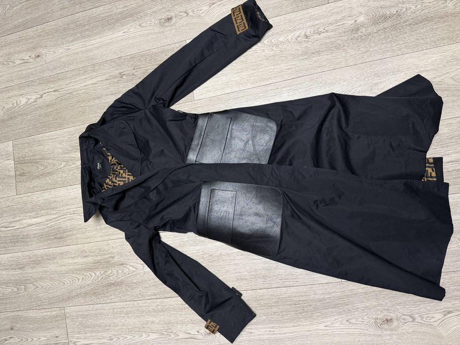 Продам тренч  женский