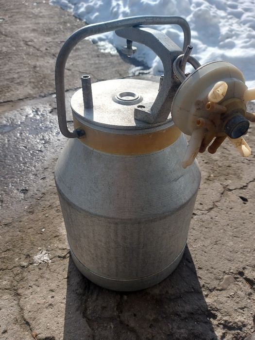 Алуминиев гюм за мляко