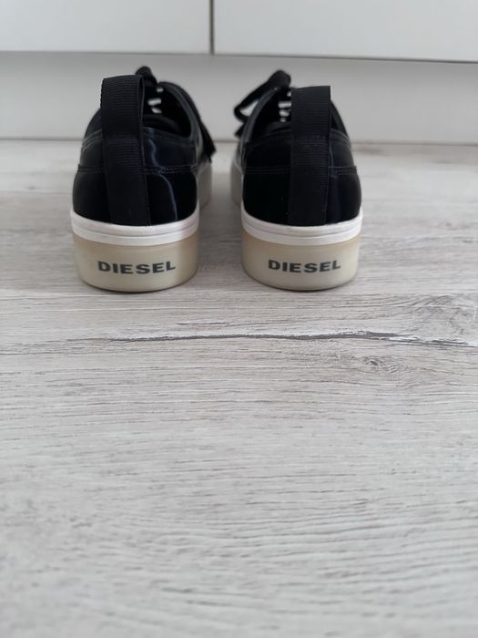 Черни Кецове Diesel